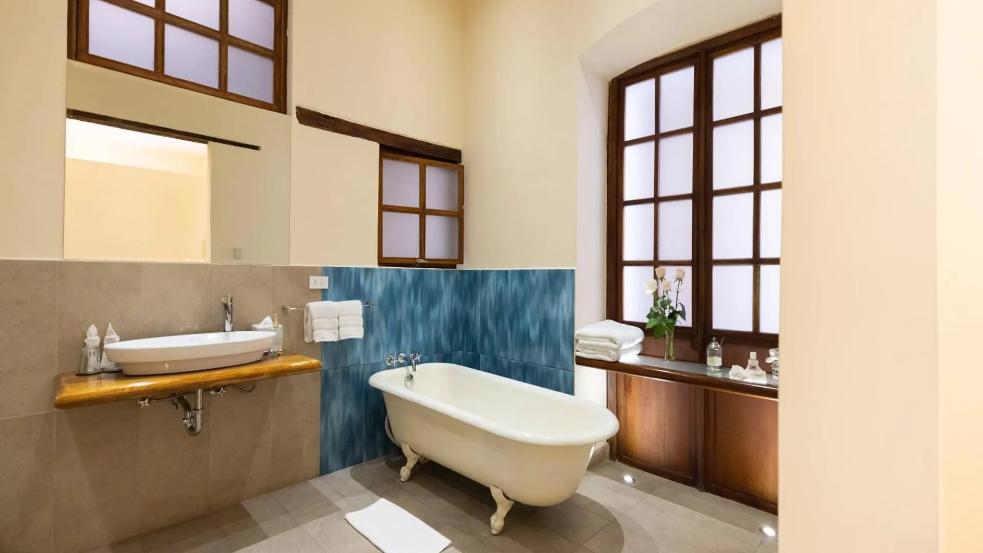 Отель Casa El Eden Кито 3*,